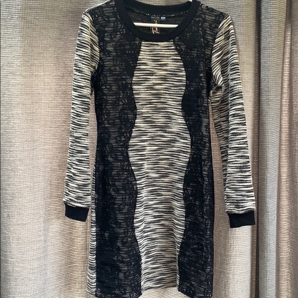 Trixxi dress
